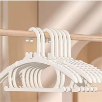Nouveau design, vente en gros de cintres en plastique, vêtements pour enfants, cintre antidérapant et sans trace
