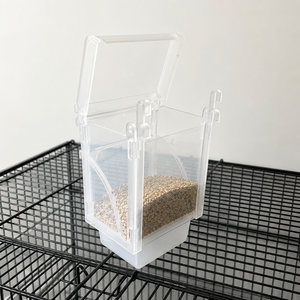 Comedero Manual Ecológico de Gran Tamaño para Aves, Dispensador Automático de Alimentos para Loros, Gorriones Java, Canarios y Varios Pájaros - Product Image 1