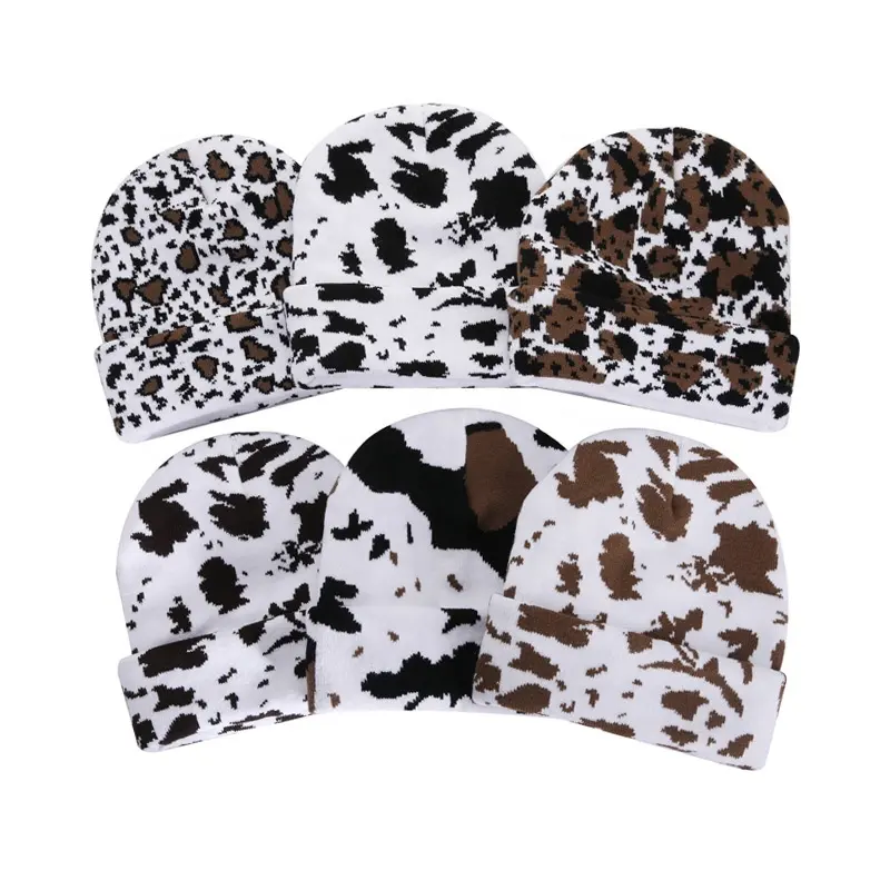 Hot Sale Fall Winter Warm Knit Hats Beanie Leopard and Cow Print Pattern Beanie With PU Leather Logo For Adult And Children