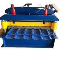 Machine automatique de formage de tôles de toiture à prix compétitif, machine flexible pour la fabrication de tuiles