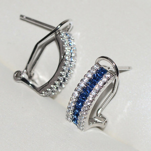 Eleganti Orecchini Minimalisti a Clip per Donne, Gioielli di Moda Quotidiana - Product Image 3