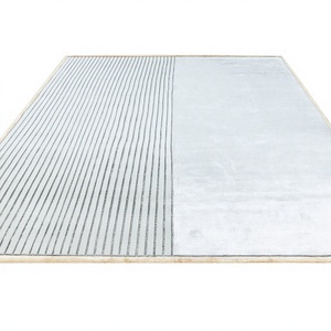 Tapis persan de luxe en laine et soie fait main, à poils bouclés, lavable, avec support antidérapant en PVC pour intérieurs élégants - Product Image 1