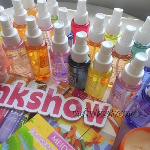 Juego de Perfumes Personalizables para Mujer al por Mayor de Fábrica con Spray para Cabello y Cuerpo de 40 ml, Aroma Duradero - Product Image 3