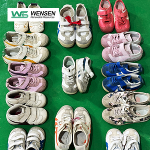 Buen estado, zapatos deportivos informales para caminar para niños, cómodos zapatos transpirables de estilo elegante para niños, zapatos de marca usados de <span class=keywords><strong>segunda</strong></span> <span class=keywords><strong>mano</strong></span> - Product Image 4