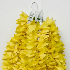 Guirnalda de Flores Artificiales Amarillas Decorativas con Campanas Doradas para Bodas, Festivales y Decoración de Templos - Product Image 3