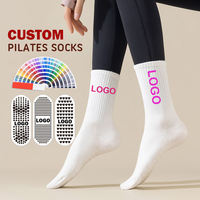 Calcetines de Pilates al por mayor con agarre para mujer, calcetines antideslizantes de yoga y barre con logo personalizado, calcetines de Pilates tipo crew con agarre para mujer