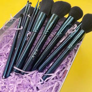 Ensemble de 12 pinceaux de maquillage à manche en bois, marque privée, poils synthétiques, virole en aluminium, outils professionnels pour le visage et le correcteur, outils de beauté - Product Image 2