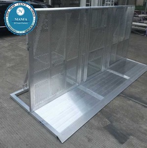 Barrière de contrôle de foule pliable en aluminium antirouille pour événements de concert, type <span class=keywords><strong>bois</strong></span> traité thermiquement Mojo - Product Image 2