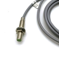Sensor Proximitas Magnetik SVLEC M8 2 Meter Induktansi 2mm Jarak Deteksi Terpasang Rata Output Digital 10-30V