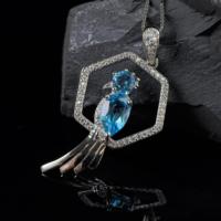 Pendentif en argent sterling 925 plaqué rhodium pour topaze bleue suisse, cadeau de fête des mères pour femme avec pendentifs à breloque