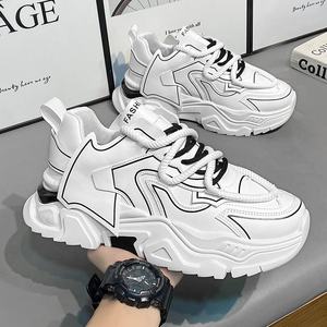 Chaussures Chunky pour Hommes en Cuir PU de Haute Qualité, Baskets de Course Tendance Style 'Dad Sneakers', Chaussures Décontractées de Marche, Chaussures à Lacets Style 'Board Shoes', Vente en Gros - Product Image 4