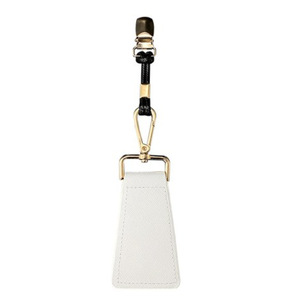 Nuevo clip de almacenamiento para cubierta de putter de golf de cuero PU japonés y coreano, clip portátil para sombrero de golf para exteriores. - Product Image 3