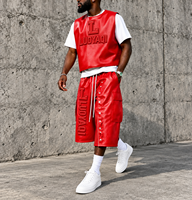 Ensemble streetwear personnalisé en cuir avec patchs, veste zippée, gilet, short et ensemble 2 pièces short en cuir et t-shirt sans manches pour homme