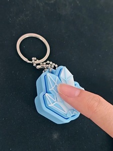 Massaggiatore per Dita Stampato in 3D, Portachiavi in Cristallo, Accessorio Auto Durevole, Ciondolo per Zaino, Regalo per Natale, Halloween, San Valentino - Product Image 6