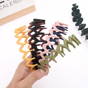 <span class=keywords><strong>Serre</strong></span>-têtes en plastique ondulés en zigzag avec <span class=keywords><strong>peigne</strong></span> à dents, accessoires pour femmes, hommes et filles, finition mate Morandi - Product Image 3