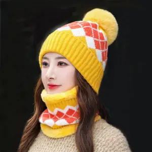 2021 Winter Women Thick Fleece Lined Scarf Beanie Set Warm Knit Skull Cap Fashion Neck Warmer Hat with 8 Colors