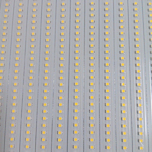 Carte de circuit imprimé SMT personnalisée en matériau FR4 avec traitement par machine de placement de composants pour la fabrication électronique - Product Image 3