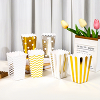 Boîte à Popcorn Rectangulaire Dorée à Rayures Verticales, Contenant pour Frites et Nuggets de Poulet, Carton Blanc 250 g/m² pour Anniversaire