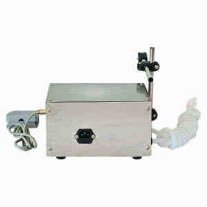 Machine de remplissage de bouteilles en plastique rondes <span class=keywords><strong>à</strong></span> tête unique semi-automatique <span class=keywords><strong>à</strong></span> commande numérique GFK-160 pour les petites entreprises <span class=keywords><strong>à</strong></span> bas prix - Product Image 3