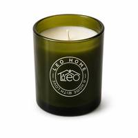 Bougie parfumée à monogramme gravé vert olive dégradé, en verre gaufré floral vintage, décoration parfaite pour photos en plan plat