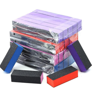 Bloc de polissage <span class=keywords><strong>à</strong></span> 3 faces en éponge pour ongles, <span class=keywords><strong>lime</strong></span> <span class=keywords><strong>à</strong></span> poncer, polisseuse, grain 100/180, outil de manucure et pédicure pour nail art - Product Image 1