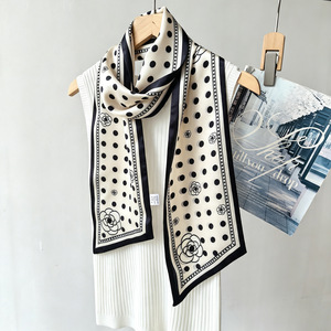 Pañuelo de seda 100% de morera, doble cara, doble capa, con estampado de lunares y camelia floral, tipo cinta larga y estrecha, al por mayor - Product Image 3