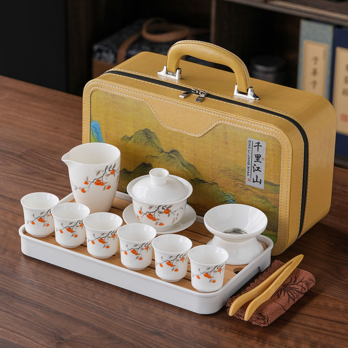 Porcellana giada a tema cachi