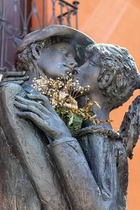 Style occidental Décor Jardin Métal Cuivre Bronze Figure Statue Coulée Bronze <span class=keywords><strong>Couple</strong></span> Sculpture - Product Image 2