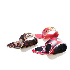 اكسسوارات الآلات الموسيقية الغيتار الصوتية الكهربائية ثلاثة نمط اختياري يختار الغيتار الإبهام - Product Image 1