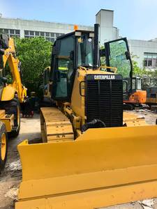 <span class=keywords><strong>Bulldozer</strong></span> Caterpillar D5K Usato con Motore e Pompa Idraulica, Potenza 104000W, Peso 13500KG, Buone Condizioni - Product Image 4