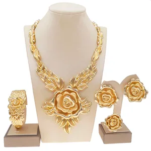Yalaili Set Perhiasan Desainer Italia 24K, Set Perhiasan Lapis Emas Gaya Dubai, Liontin Pernikahan dan Anting-Anting, Set Perhiasan