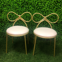 Chaise pour enfant en fer rose velours avec dossier nœud papillon, durable, pour extérieur, salle à manger, hôtel, coussin, dossier à nœud, moderne, haut de gamme, usage commercial