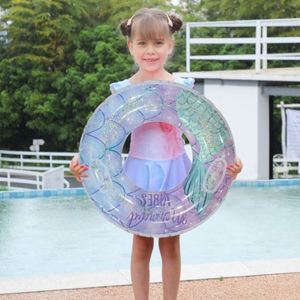 Bouée de natation sirène épaisse à paillettes avec poignée pour enfants de 6 à 12 ans, idéale pour les jeux aquatiques en extérieur et les fêtes à la piscine - Product Image 3