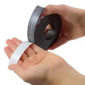 Grosir ukuran disesuaikan Strip Magnet fleksibel karet hitam magnetik pita dengan 3M perekat dalam bahan magnetik