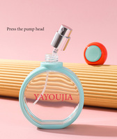 Bouteilles de parfum en plastique PETG coloré de 40 ml, flacons pulvérisateurs, forme plate et ronde, rechargeables avec impression sérigraphique