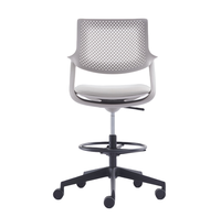 Chaise ergonomique innovante dernière chaise de réunion moderne rembourrée pivotante tissu de beauté chaise de bureau au design original