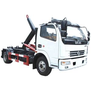 Camion à ordures hydraulique Chengli 4x2 6 roues 8 m³ avec bras de levage à crochet - Product Image 1