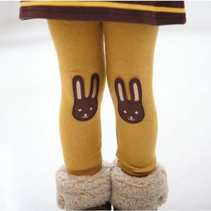 Vêtements pour enfants en gros en ligne : Pantalon décontracté imprimé lapin pour filles, provenance Chine - Product Image 1