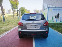 Nissan Qashqai 2015 2.0XL Coolfire CVT 2WD d'occasion, conduite à gauche, pneus R17, intérieur foncé, sièges en tissu