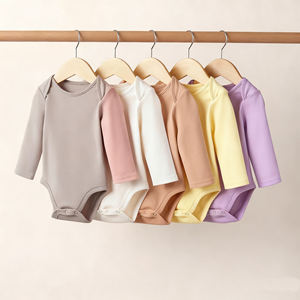 Ropa de Bebé Unisex Personalizada 100% Algodón Peinado, Body Liso para Bebés de 0 a 3 Meses, Mameluco para Recién Nacidos - Product Image 3