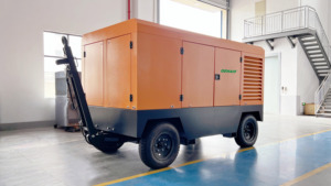 Special Customization 8 <b>Bar</b> 886 CFM 116Psig Portable Screw for Sandblasting 900 Cfm Price - Product Image 3