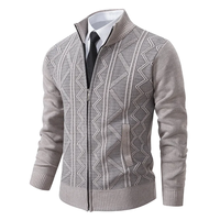 Automne hiver hommes décontracté col roulé Cardigan chandails col montant chaud fermeture éclair vêtements d'extérieur avec motif rayé manteaux