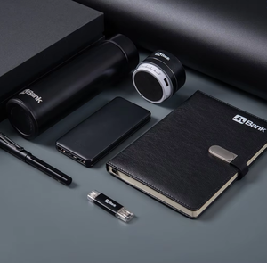 Quaderno A5 Personalizzato con Logo per Regali Aziendali - Alta Qualità, 100 Fogli, Pagine Personalizzate per Omaggi ai Clienti - Product Image 2