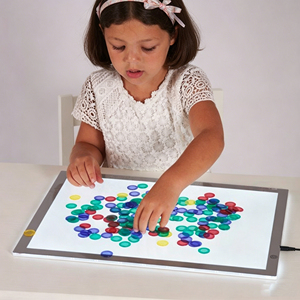 Pannello Luminoso LED per Giochi Sensoriali Prescolari, Grande Tavolo Luminoso in Acrilico, Giocattolo per Bambini, Giochi Educativi STEM e per il <span class=keywords><strong>Disegno</strong></span> a Casa - Product Image 1