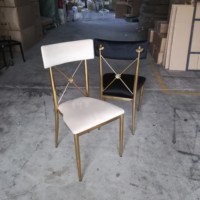 Chaise de mariage élégante et luxueuse, chaise de salle à manger moderne en acier inoxydable doré, dossier croisé, chaises de mariage pour événements