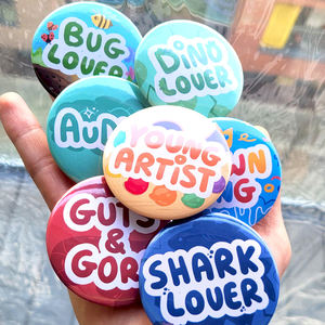 Insigne de bouton en fer blanc lenticulaire personnalisé avec nom, épingle en métal, logo, impression offset, cadeaux d'affaires, artisanat textile et tissu, vente en gros - Product Image 4