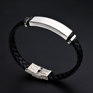 <span class=keywords><strong>Bracciale</strong></span> da <span class=keywords><strong>Uomo</strong></span> Intrecciato Avvolgente in Pelle PU Nera con Ancora in <span class=keywords><strong>Acciaio</strong></span> Inossidabile, Semplice e Regolabile, con Logo Personalizzato Inciso, di Grande Successo - Product Image 1