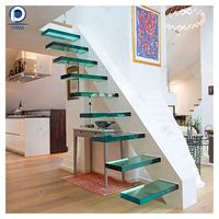 Escalier flottant Prima de 1,2 m de largeur, design minimaliste, personnalisable avec marches antidérapantes