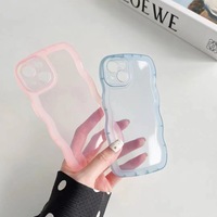 Étui souple en TPU peint anti-choc avec cadre à bords ondulés et poignée de téléphone pour filles et femmes 15/14/13/12