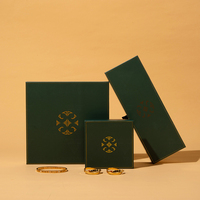 Scatola Magnetica per Gioielli Lionwrapack all'Ingrosso a Forma di Libro Confezione Regalo per Orecchini Collana e Anello